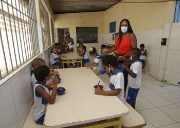 Comissão debate projeto que aumenta recursos para alimentação escolar em municípios mais pobres