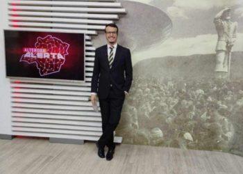 Vídeo: jornalista tem parada cardíaca ao vivo durante programa do SBT