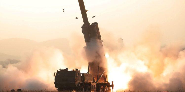 Coreia do Norte testa com sucesso míssil hipersônico