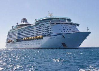 Companhias de cruzeiros suspendem operações no Brasil até 21 de janeiro