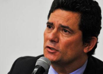 Moro ataca PT e diz que vai revelar quanto recebeu de empresa