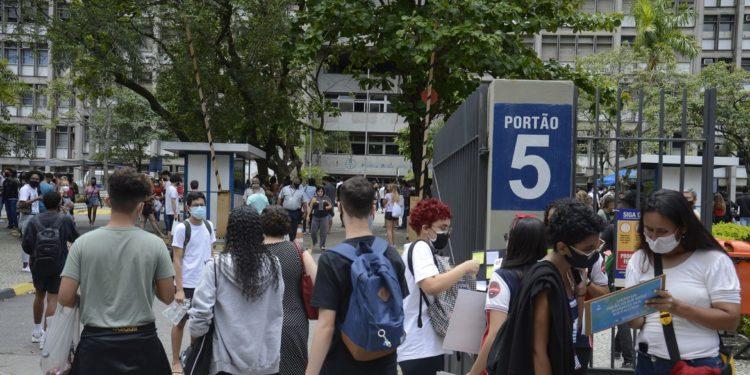 MEC abre inscrições para o Programa de Bolsa Permanência 2022