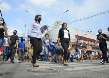 Covid-19: Brasil registrou 640 mortes e 179,8 mil casos no sábado
