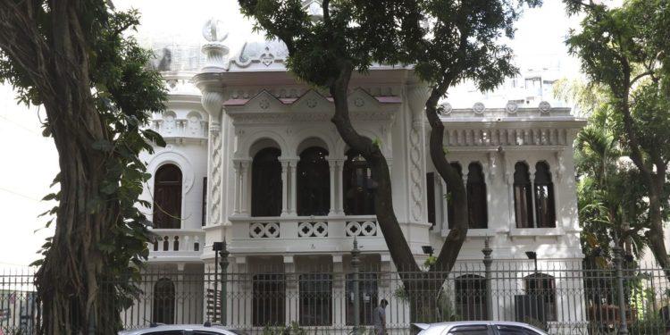 Sesc do Rio reabre centro cultural na Mansão Figner
