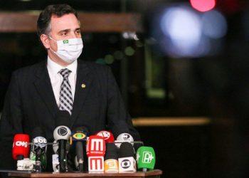 Presidente do Senado quer votar projeto sobre preço de combustíveis