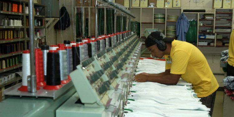 Indicador de emprego da FGV atinge menor nível desde agosto de 2020