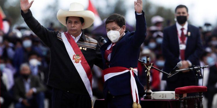 Presidente do Peru anuncia renúncia de primeiro-ministro e expõe ruptura no governo