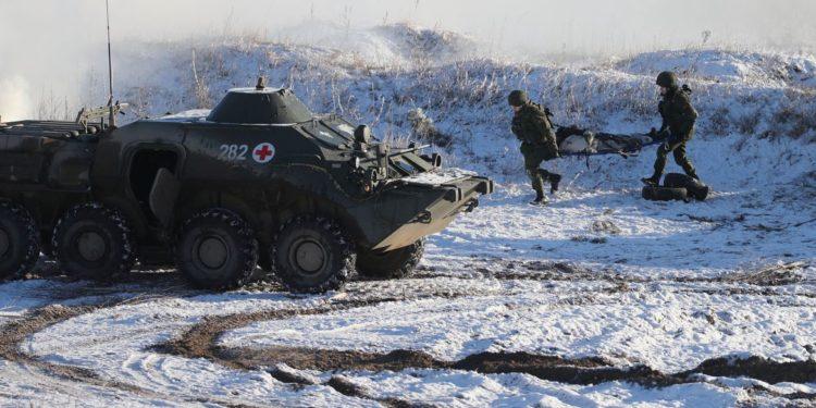 Rússia e Belarus estendem exercícios militares perto da Ucrânia