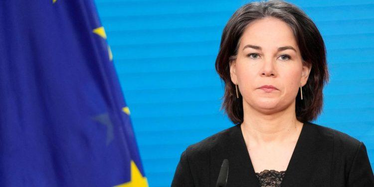 Alemanha e Itália apoiam endurecimento de sanções contra Rússia