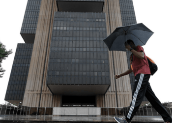 BC anuncia novo site exclusivo para consulta do dinheiro ‘esquecido’ nos bancos, que soma R$ 8 bi