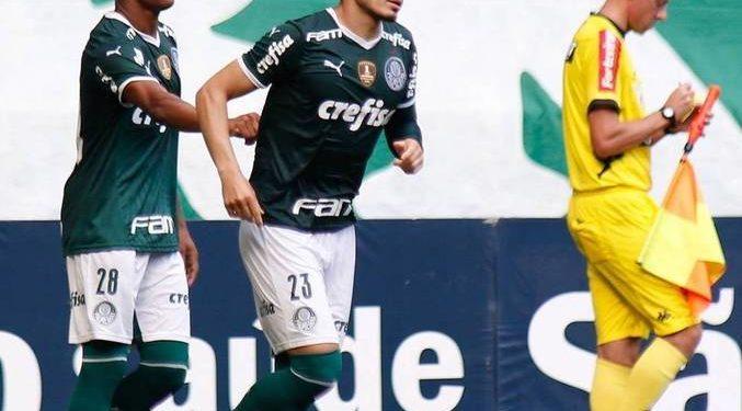Palmeiras volta ao Allianz, vence o Santo André e continua líder