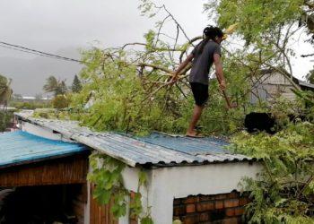 Ciclone deixa seis mortos e 44 mil desalojados em Madagáscar