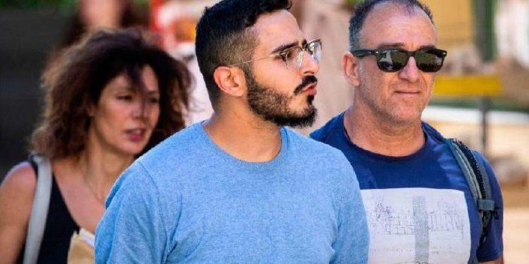 ‘O Golpista do Tinder’: quem é Simon Leviev, acusado de roubar mulheres que conheceu pelo app