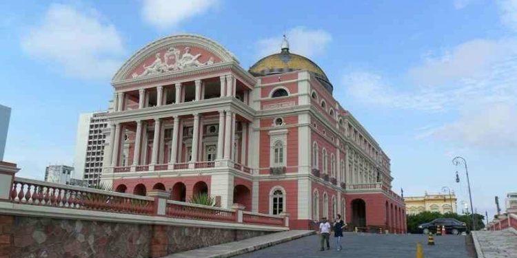 Prefeitura de Manaus abre 2.001 vagas com salário de R$ 6 mil a R$ 13 mil