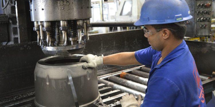 PIB cresce 4,6% em 2021 e supera perdas da pandemia