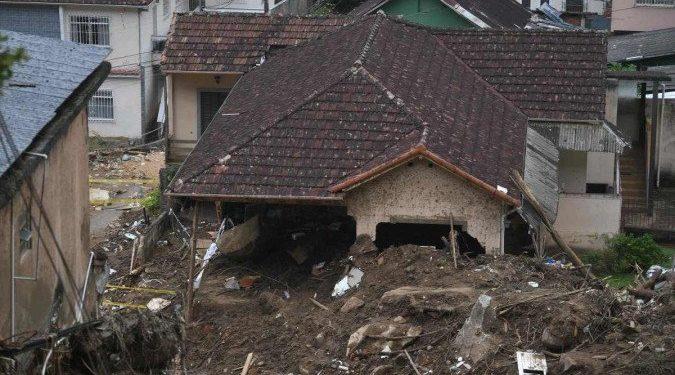 Mortos em Petrópolis chegam a 231, na tragédia mais fatal da história da cidade