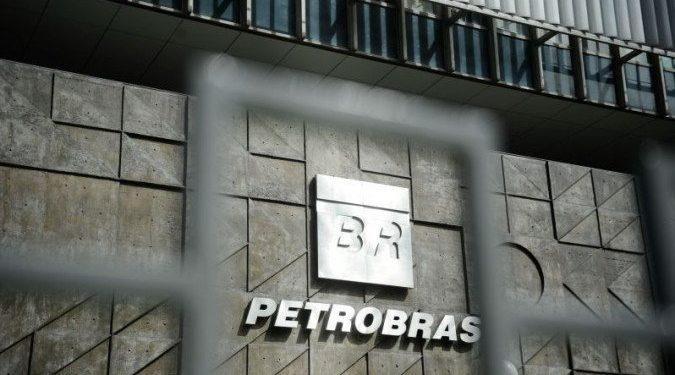 Petrobras divulga lista de 14 indicados pelo governo para Conselhos