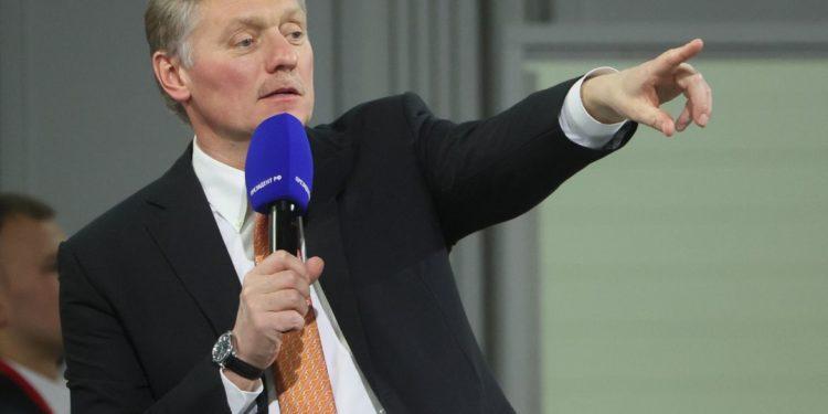 Kremlin diz que negociações com Ucrânia continuam