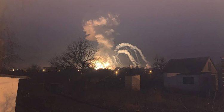 Rússia bombardeia cidades ucranianas de Dnipro e Lutsk