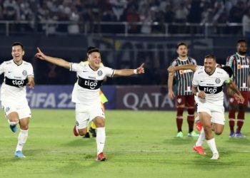 Flu é superado pelo Olimpia e fica fora dos grupos da Libertadores
