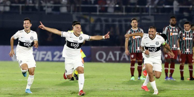 Flu é superado pelo Olimpia e fica fora dos grupos da Libertadores