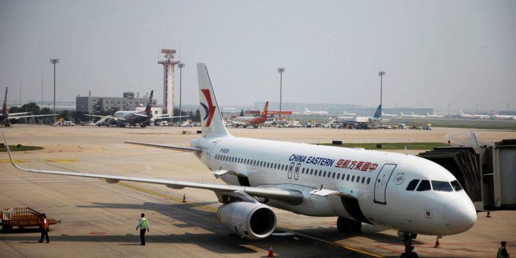 China recupera segunda caixa-preta de avião que caiu no sul