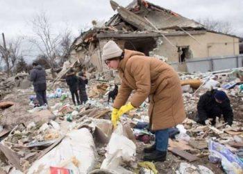 Ucrânia: acordo de cessar-fogo fracassa e retirada de civis é suspensa