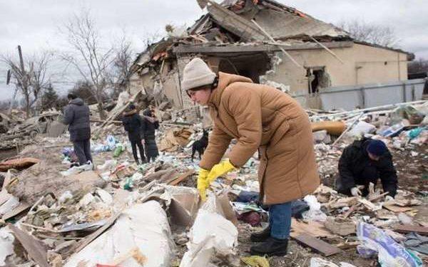 Ucrânia: acordo de cessar-fogo fracassa e retirada de civis é suspensa