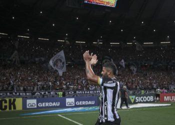 Análise: em clássico com emoção, drama e polêmica, Atlético-MG bate Cruzeiro e consegue vitória que faltou em 2021