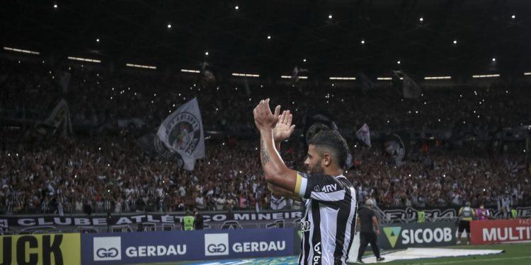 Análise: em clássico com emoção, drama e polêmica, Atlético-MG bate Cruzeiro e consegue vitória que faltou em 2021