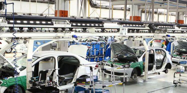 Produção de veículos cai 15,8% em fevereiro