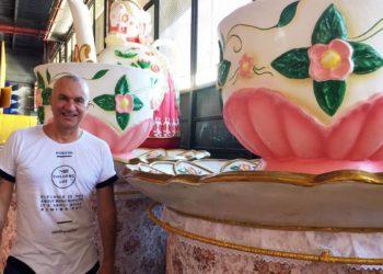 Carnavalesco da União da Ilha morre aos 59 anos no Rio