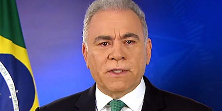 Governo anuncia fim da emergência sanitária por covid-19 no país