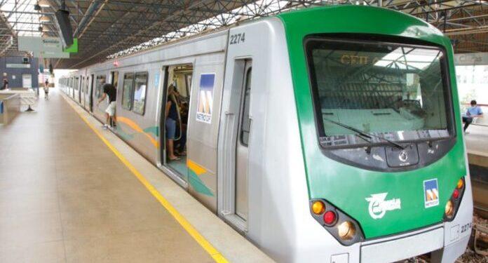 Confira o que abre e o que fecha no feriadão da Semana Santa