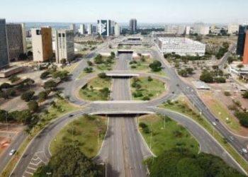 Feriado prolongado por ponto facultativo modifica serviços no DF