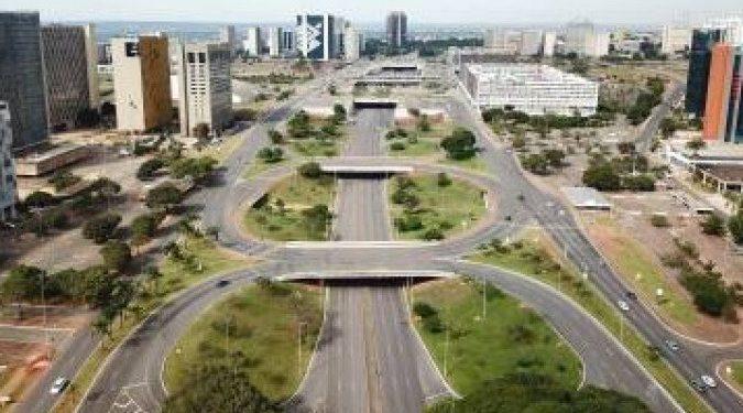 Feriado prolongado por ponto facultativo modifica serviços no DF