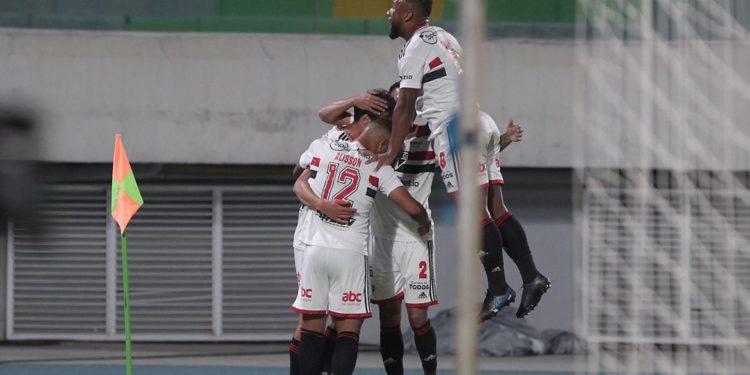 Sul-Americana: São Paulo derrota Wilstermann e fica perto da vaga