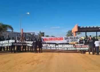 Polícias Penais Federais protestam por regulamentação da carreira