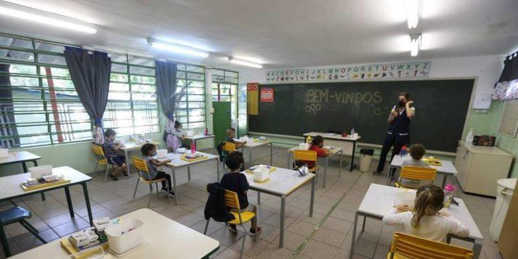 Análise: os malefícios do lockdown aos mais jovens começam a despontar