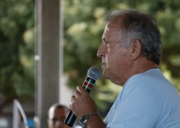 Zico lança projeto de empreendedorismo em escola pública no Guará / DF