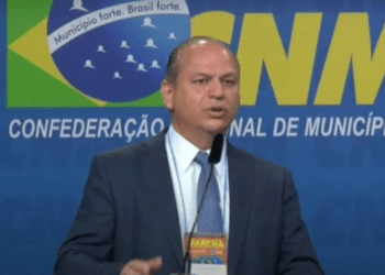 A prefeitos, Barros destaca PEC 112 como ação “mais importante” do governo