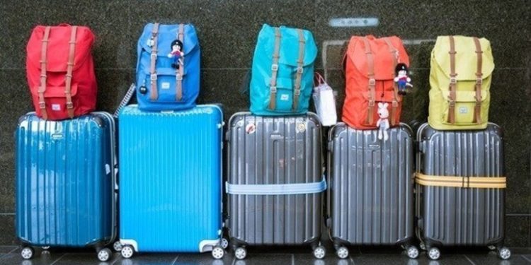 Câmara aprova volta da gratuidade para despacho de bagagens em voos