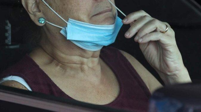 Após 119 dias, Secretaria de Saúde confirma menos de 100 casos de covid-19