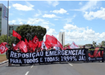 Reajuste de 5% para servidores deve custar até R$ 6 bi ao Tesouro