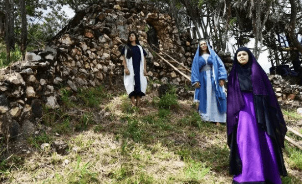 Encenação da Via Sacra volta ao Morro da Capelinha nesta sexta-feira