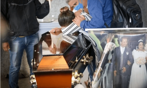 Revolta no adeus a ciclistas mortos por motorista bêbada: “Impunidade”