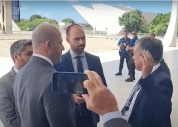 Daniel Silveira e Eduardo Bolsonaro são barrados no STF