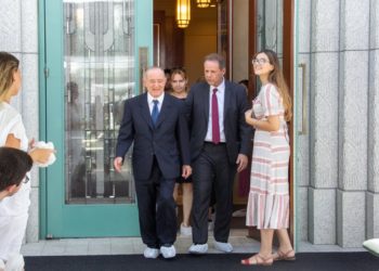 Renato Aragão, Márcio Garcia, Gil do Vigor e ex-jogadores Zico, Júnior e Tita visitam Igreja de Jesus Cristo dos Santos dos Últimos Dias no RJ