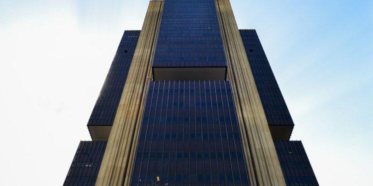 Servidores do BC retomam greve a partir de terça-feira