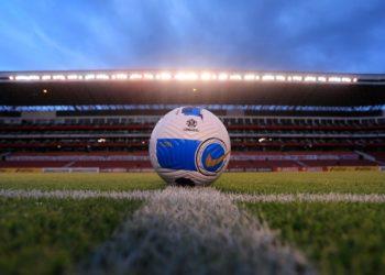 Cuiabá, Santos e Fluminense duelam esta noite pela Sul-Americana